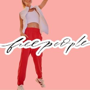 NWT Free People Movement Where The Wind Blows Joggers. Size Small